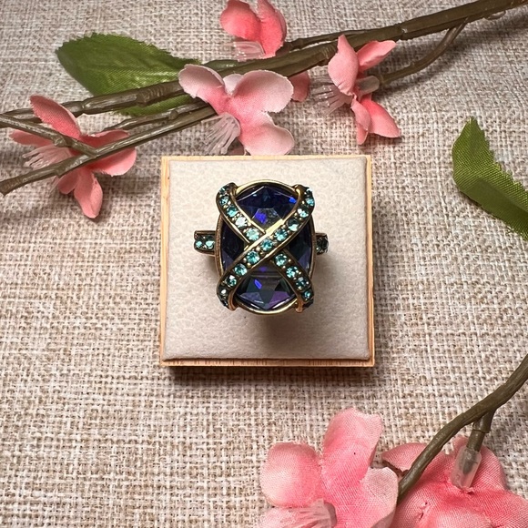Heidi Daus Jewelry - SZ 7 | Heidi Daus Vintage Gold, Teal, & Blue Oval-Cut Crystal Diamond Ring